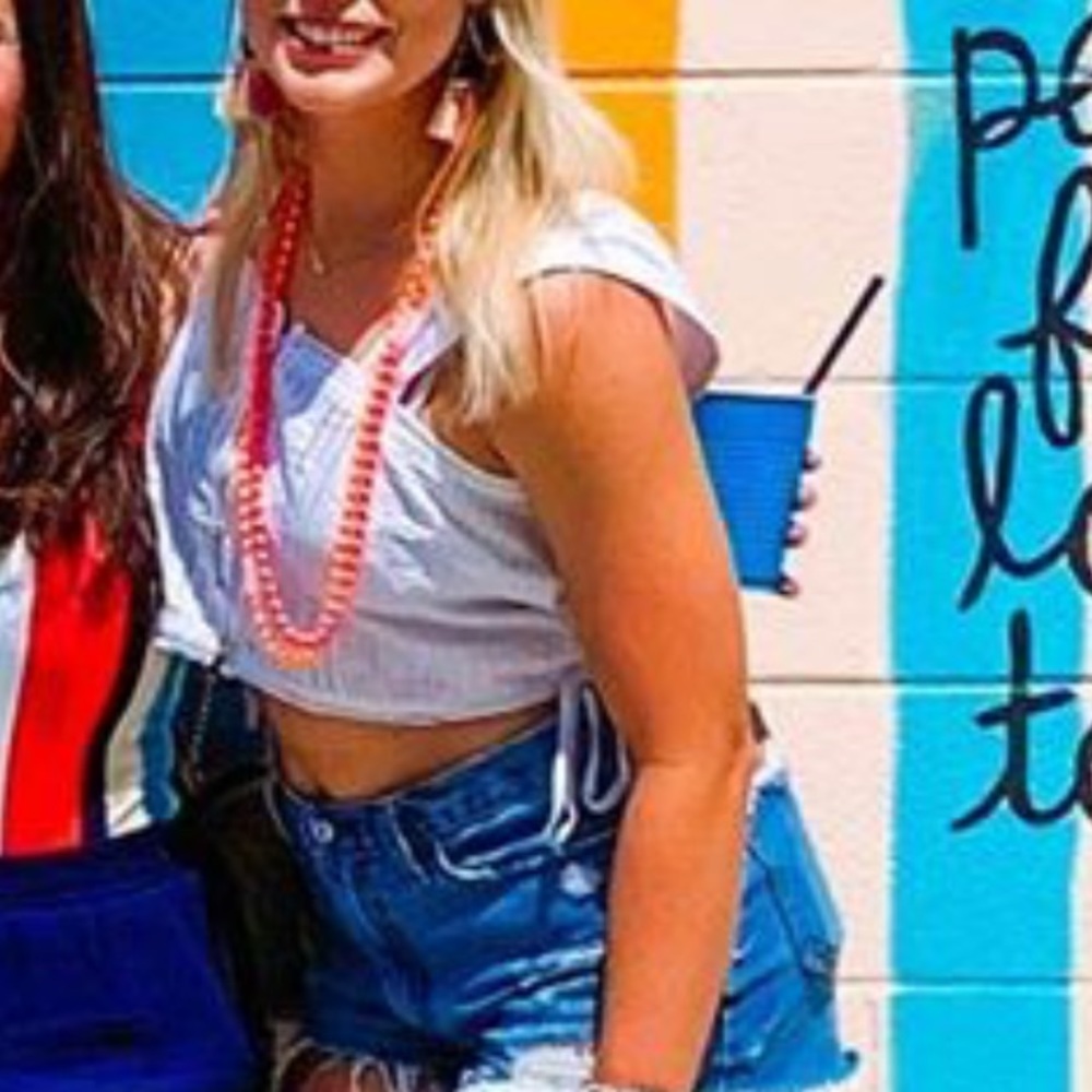 Vestique white crop top